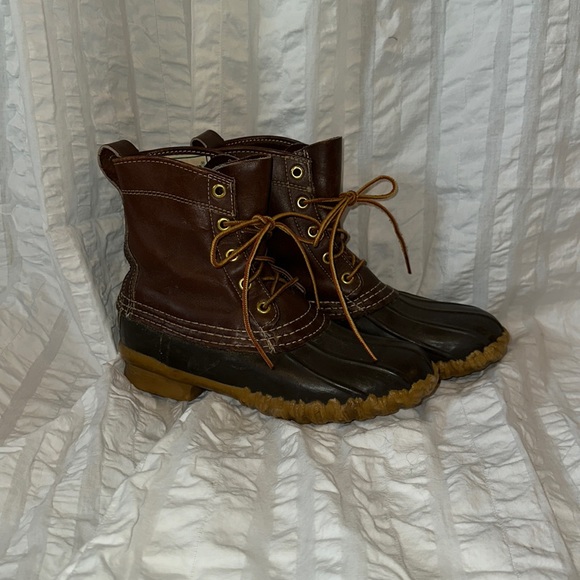 VINTAGE LL BEAN DUCK BOOT SIZE 6 - Picture 1 of 10